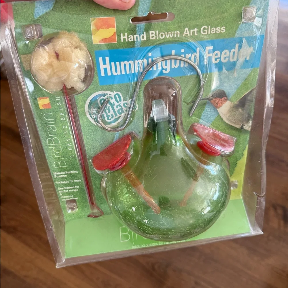 Hummingbird Feeder - Red and Green New! Hand blown art glass hummingbird feeder